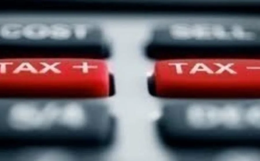 Πως διαμορφώνεται η έκπτωση φόρου στη φετινή φορολογική δήλωση