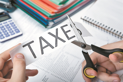 Φορολόγηση ακινήτων: Έρχονται μόνιμες μειώσεις φόρων και χαμηλότεροι συντελεστές